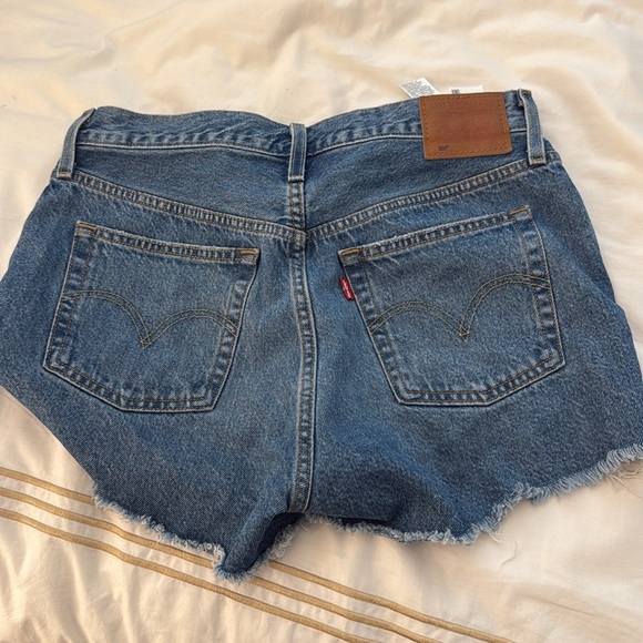 Levi’s Medium Wash Distressed Women Shorts - Picture 2 of 2
